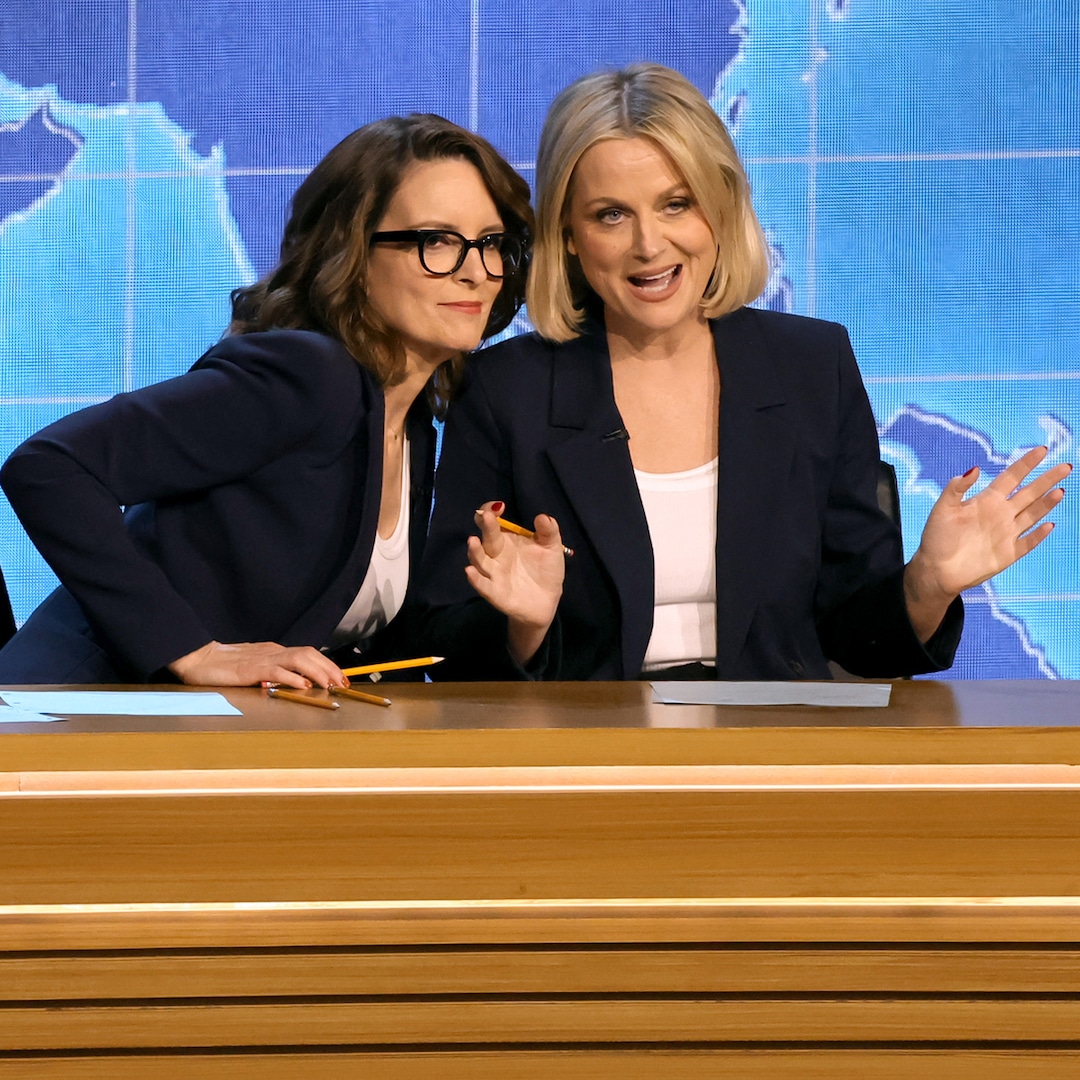 Amy Poehler and Tina Fey Are the Cool Friends at the 2023 Emmys
